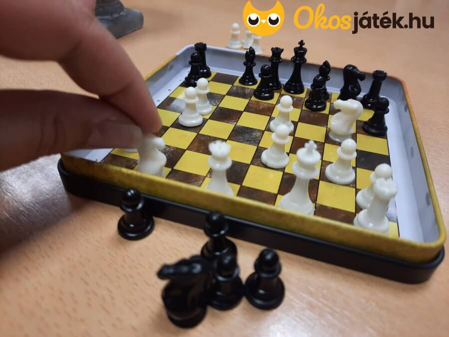 Mágneses utazó sakk