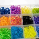 Kép 3/6 - Gumikarkötő készítő szett tárolóval