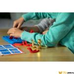 Kép 5/5 - smart games pagodák ösvényes játék közben