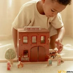 Kép 3/4 - Fa tűzoltóállomás