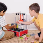 Kép 5/6 - Melissa and Doug Gyerek konyha