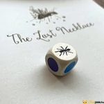 Kép 7/7 - Elveszett nyakék társasjáték dobókockája