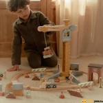 Kép 3/8 - Fa daru vasuti sínpályával