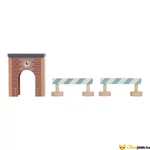 Kép 8/8 - Sínpályához alagút és lezáró táblák