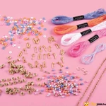 Kép 2/6 - Make it Real karkötő készítő betűkkel készlet tartalma