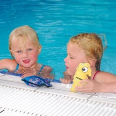 Játékok a strandra, medencébe