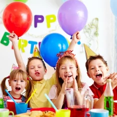 Party, buli, gyerekzsúr játékok