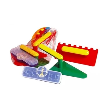 Homokozójáték kőműves eszközökkel