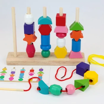 Formatorony és Fűzős Játék - Színes kaland a formákkal