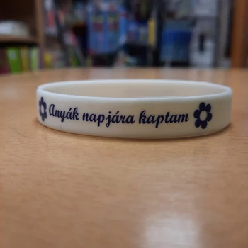 Anyák napi szilikon karkötő