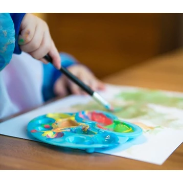 A festés fejlesztő hatása