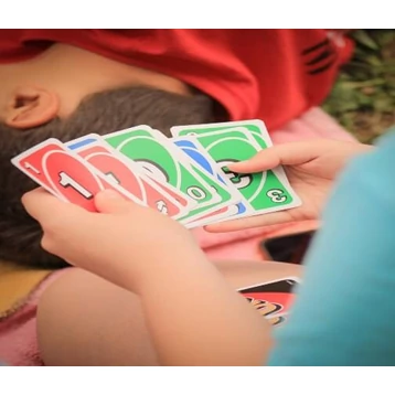 UNO-hoz hasonló kártyajátékok, ha már unod az UNO-t