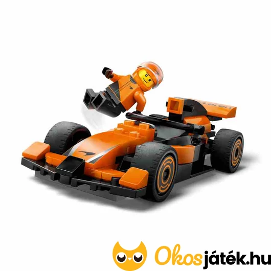F1-es pilóta Mclaren versenyautóval