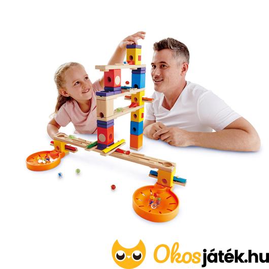 Zenélő golyópálya építő játék