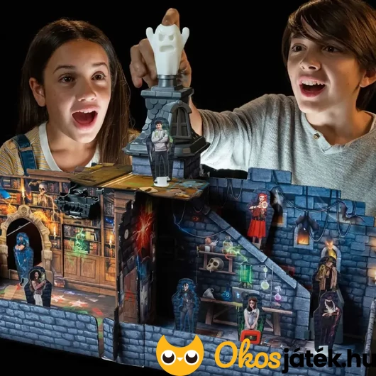 Szellemkastély társasjáték játék közben