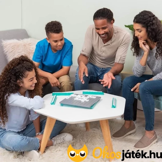 Upwords betűtorony játék