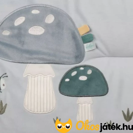 Játszószőnyeg gomba mintával