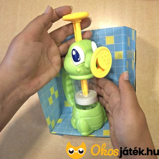 Spriccelős fürdőjáték mérete