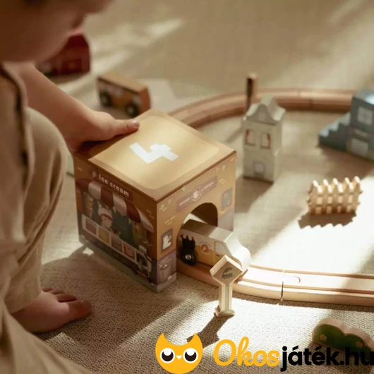 Toronyépítő fiúknak